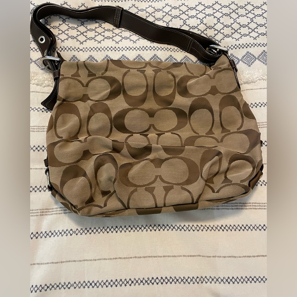 Classic coach bag
